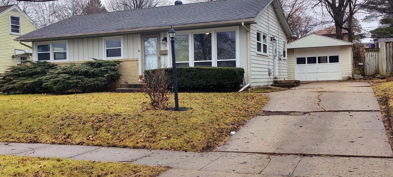 512 Glendale Ave., Rockford, IL 61108