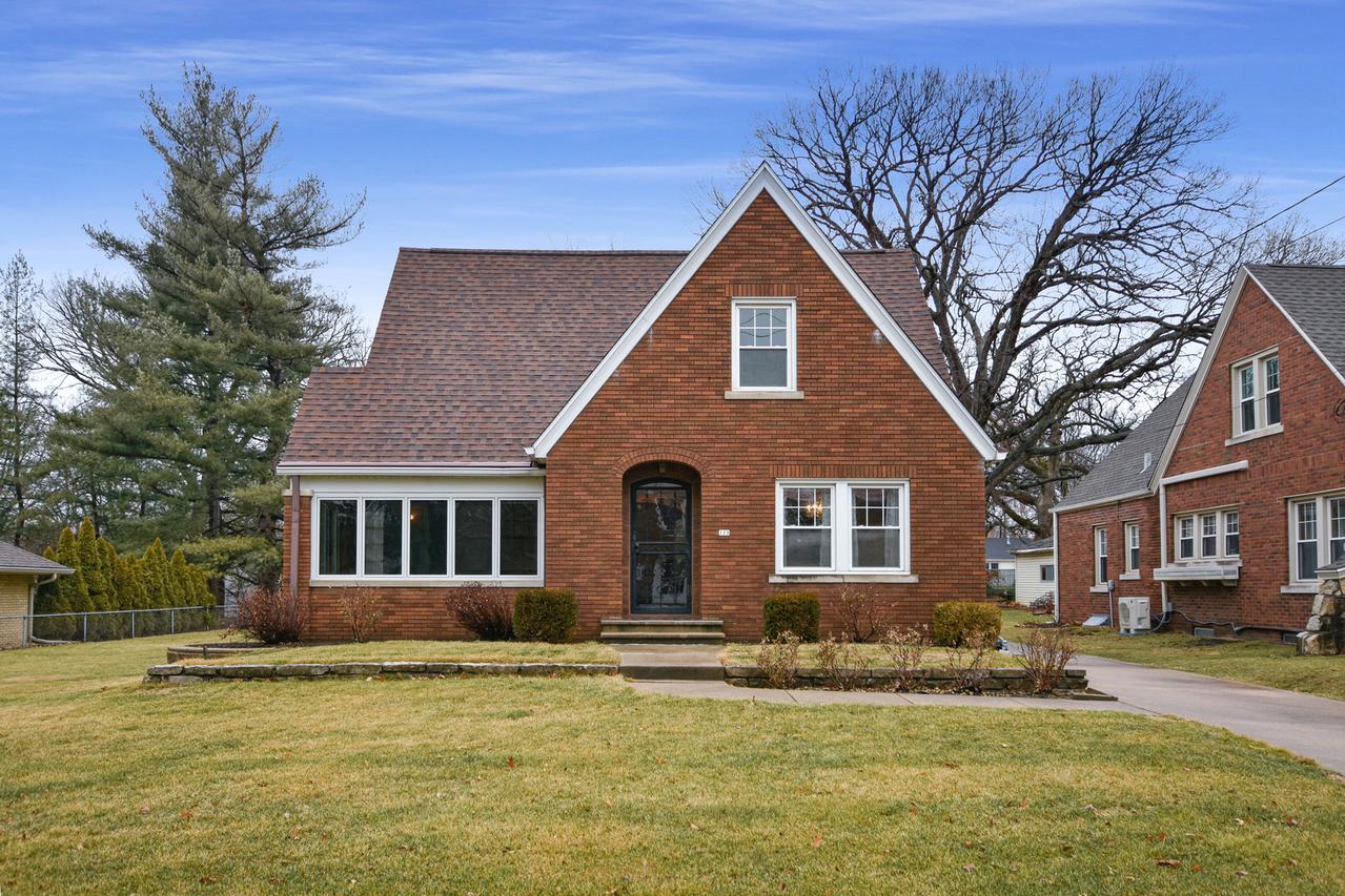 123 E Embert Pl., Peoria, IL 61603