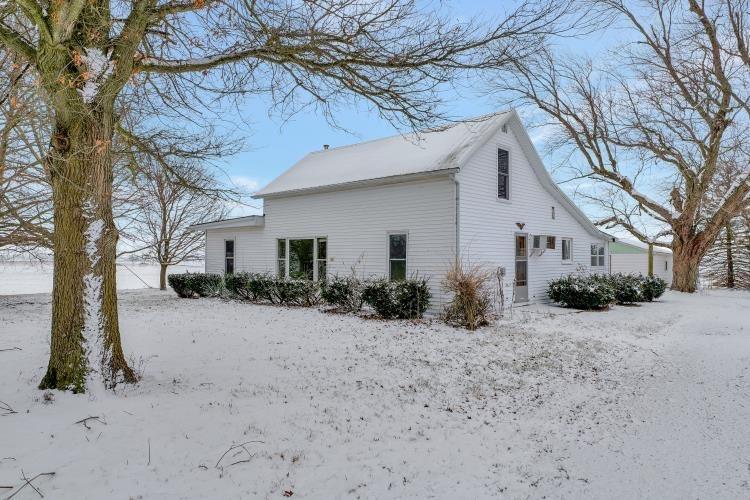 57 E 400n Rd., Gibson City, IL 60936