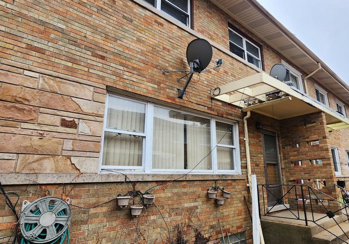 7502 N Ridge Blvd. #D, Chicago, IL 60645
