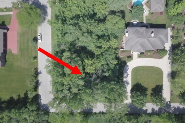 10S280 Grant St., Burr Ridge, IL 60527