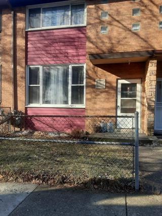 7654 N Bosworth Ave., Chicago, IL 60626