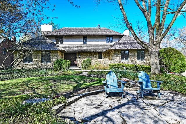 6425 Apache Dr., Indian Head Park, IL 60525