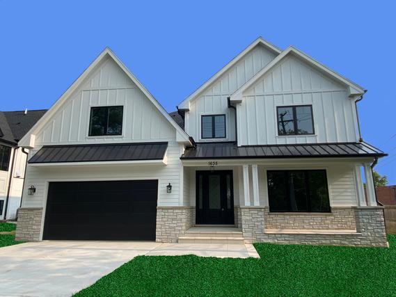 1635 Pleasant Ln., Glenview, IL 60025