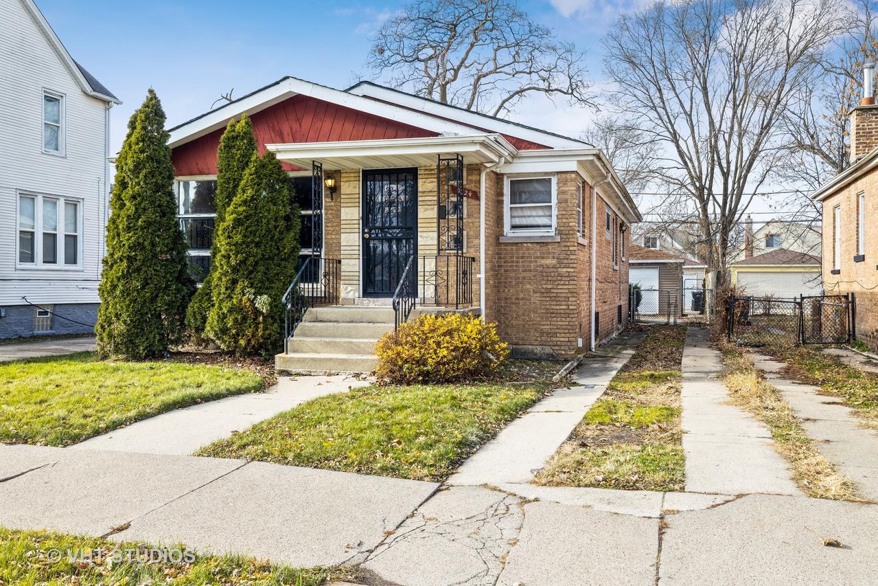9724 S Normal Ave., Chicago, IL 60628