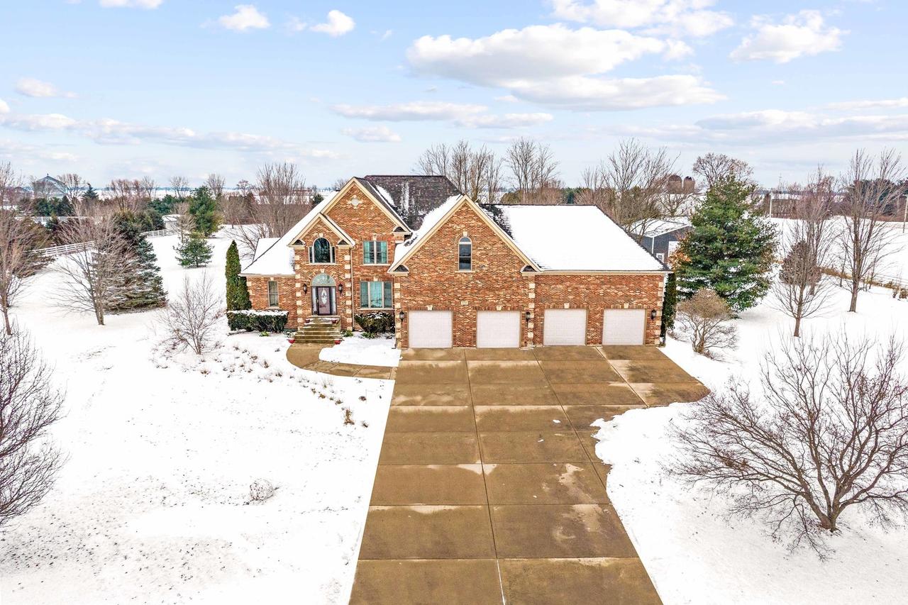 2290 N 45th Rd., Leland, IL 60531