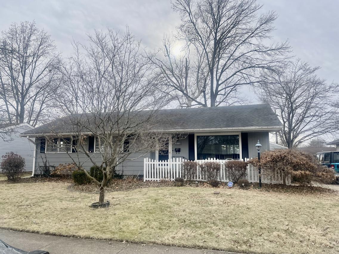 313 Kenyon Dr., Springfield, IL 62704