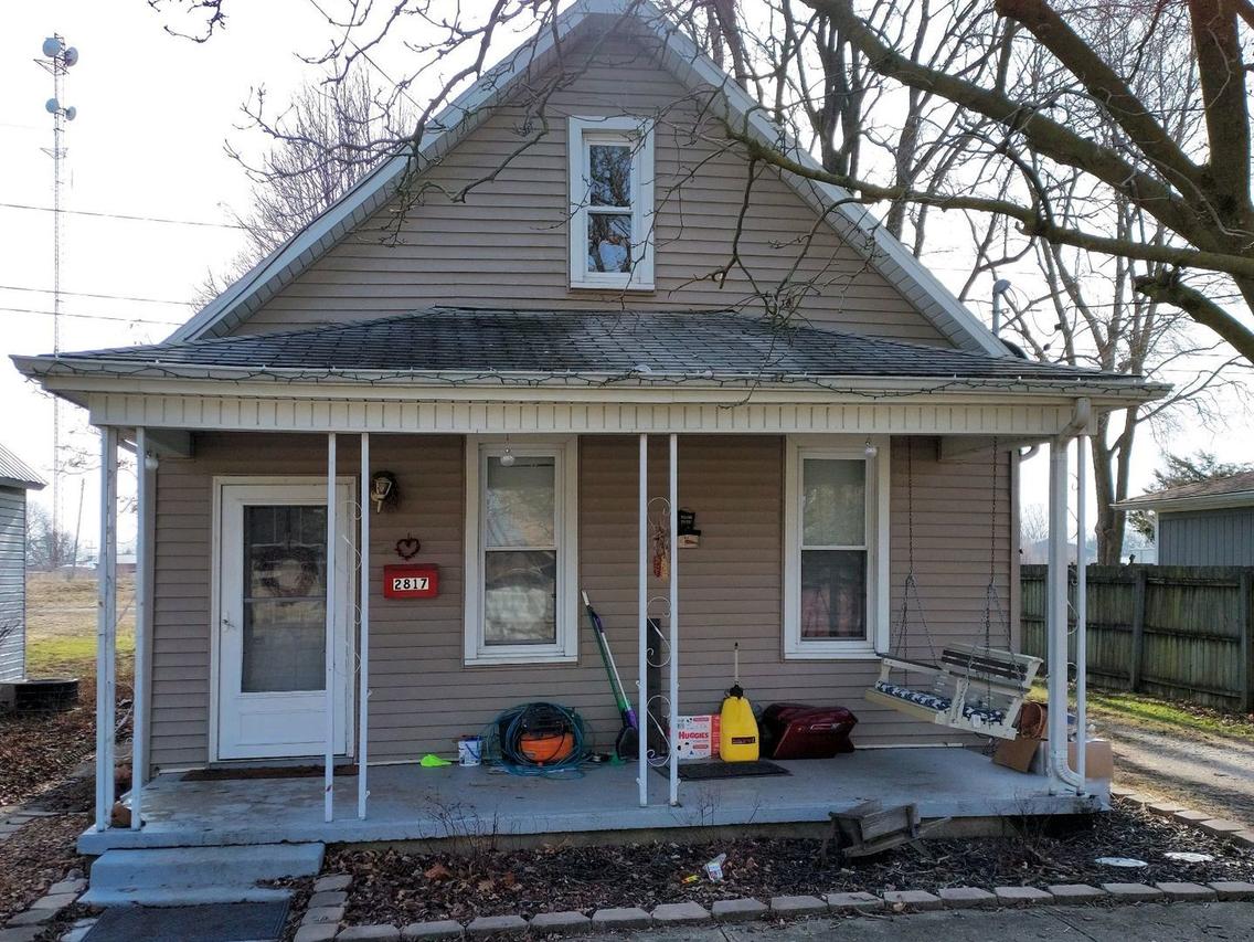 2817 Commercial Ave., Mattoon, IL 61938
