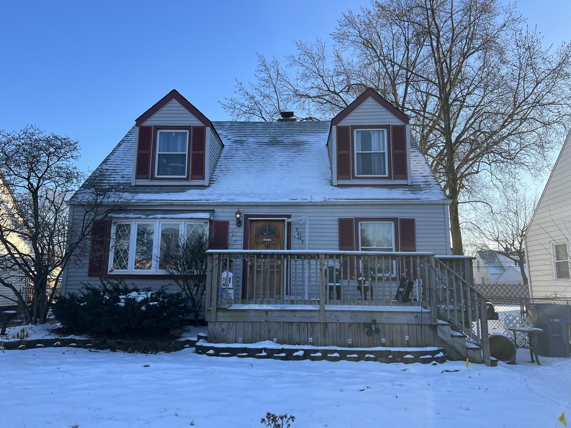 5405 W 89th St., Oak Lawn, IL 60453