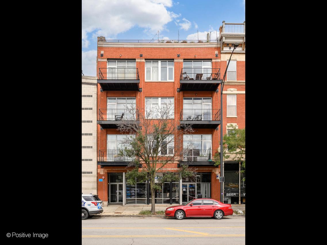 1344 W Madison St. #301, Chicago, IL 60607