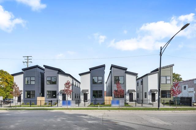 2852 W Harrison St. #A, Chicago, IL 60612