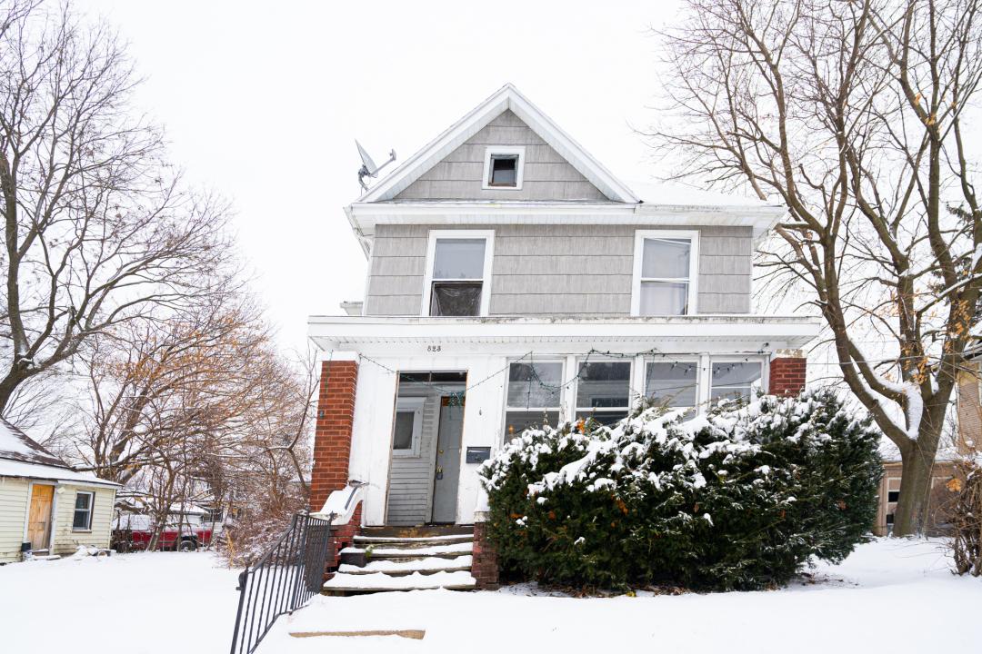 823 S State Ave., Freeport, IL 61032