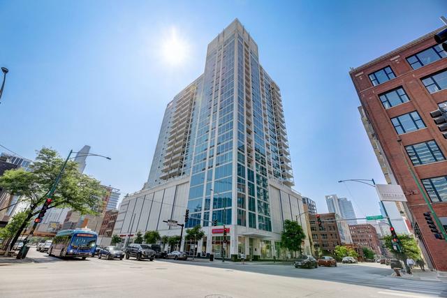757 N Orleans St. #811, Chicago, IL 60654