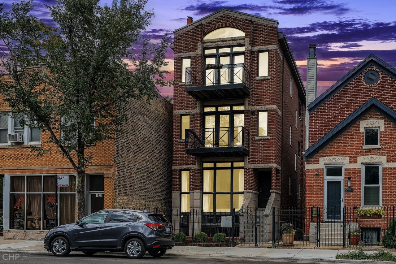 1922 W Armitage Ave. #1, Chicago, IL 60622