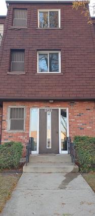 9725 Ridgeland Ave. #101, Oak Lawn, IL 60453