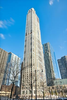 451 E Grand Ave. #5006, Chicago, IL 60611