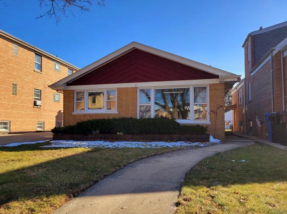 6049 W Lawrence Ave., Chicago, IL 60630