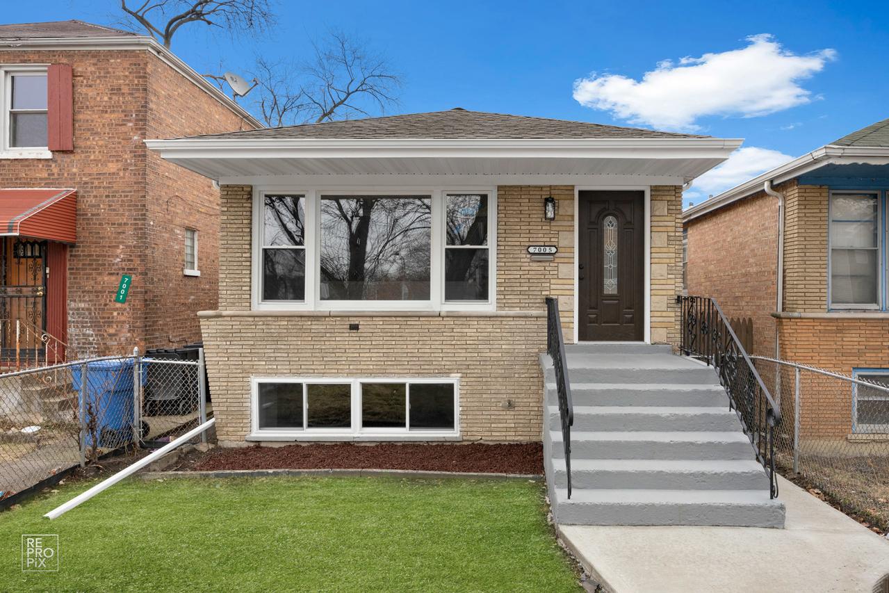 7005 S Honore St., Chicago, IL 60636