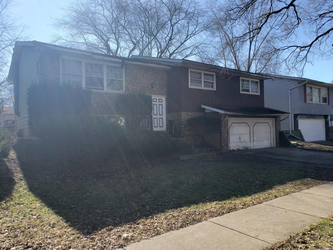 1628 215th Pl., Sauk Village, IL 60411