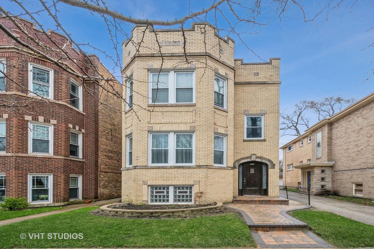 2635 W Lunt Ave., Chicago, IL 60645