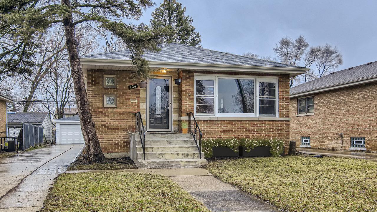 424 W 16th St., Chicago Heights, IL 60411