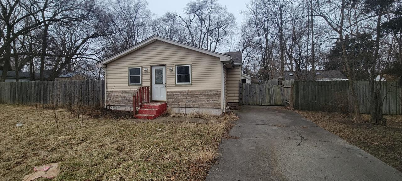 1736 Johnson Ave., Rockford, IL 61109