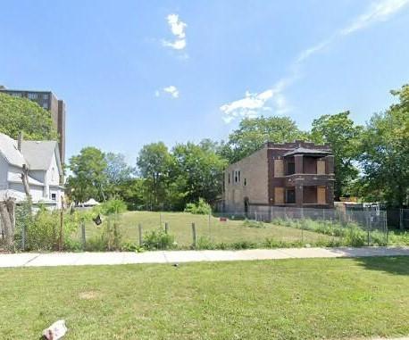419 N Central Park Ave., Chicago, IL 60624