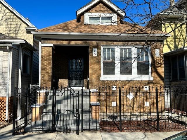 5424 W Congress Pkwy., Chicago, IL 60644