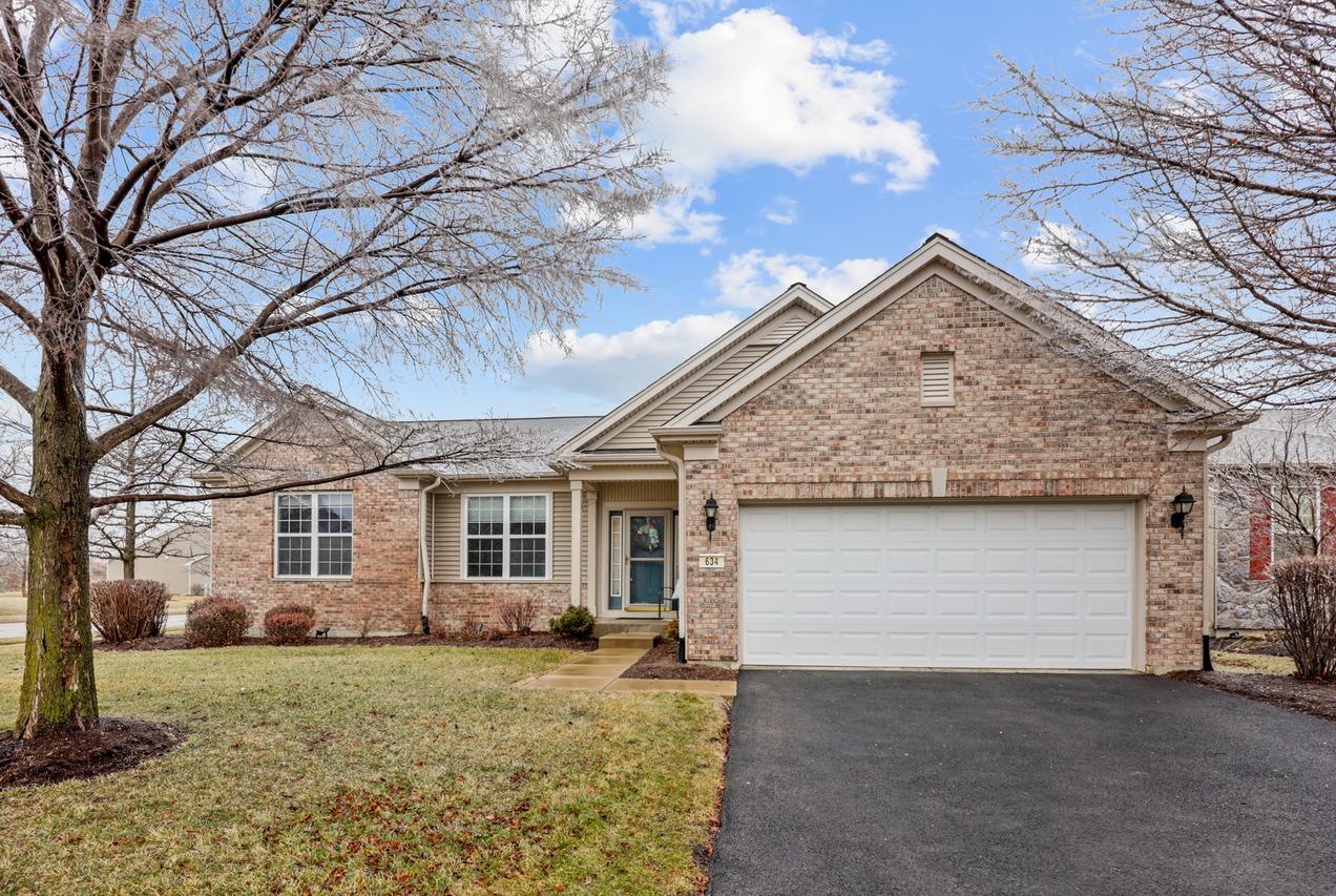 634 Tuscan View Dr., Elgin, IL 60124