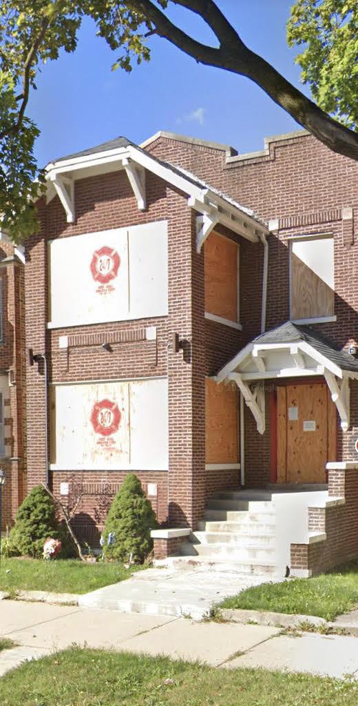 7948 S Elizabeth St., Chicago, IL 60620