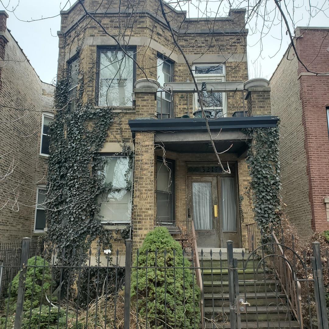 3217 W Warner Ave., Chicago, IL 60618