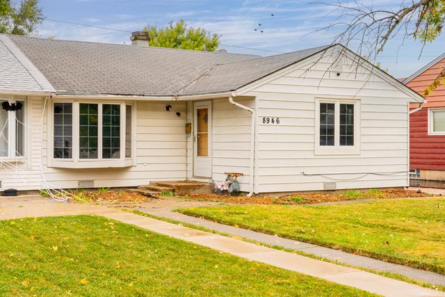 New Homes with a Master Bedroom on the 1st Floor That Attend Oak Lawn Comm High School: February 18th to February 24th