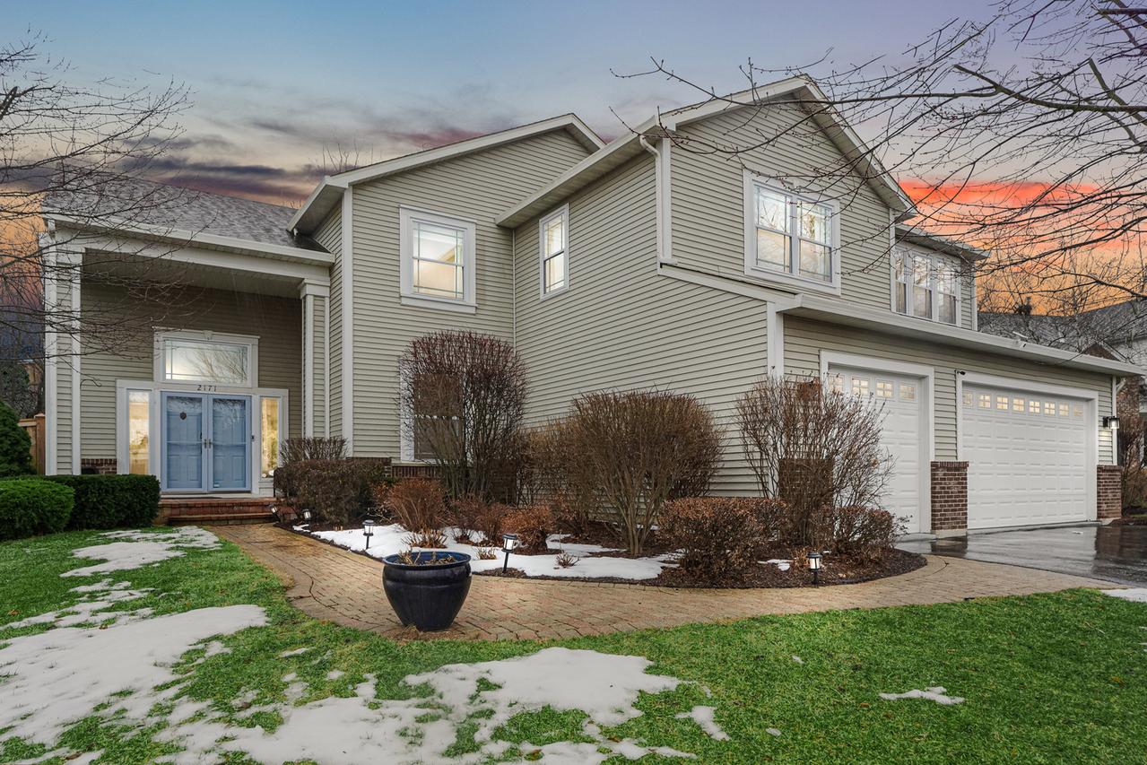 2171 Chadwick Way, Mundelein, IL 60060