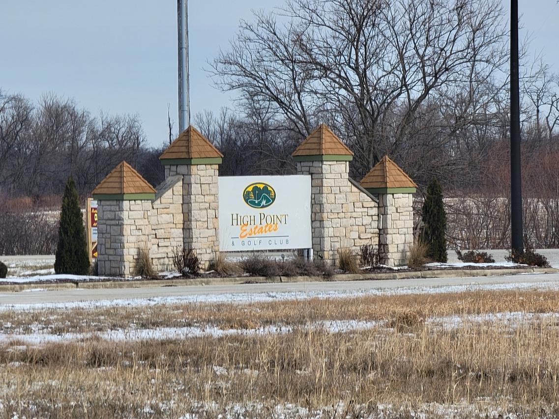 135 Fairway Dr., Essex, IL 60935