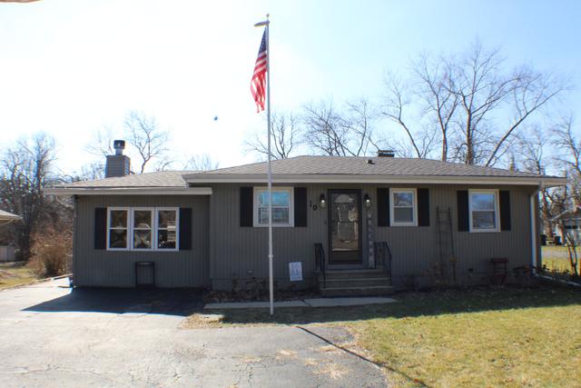 10 Orchard Ave., Oswego, IL 60543