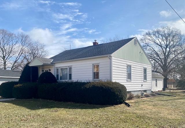 421 E Bluff St., Amboy, IL 61310