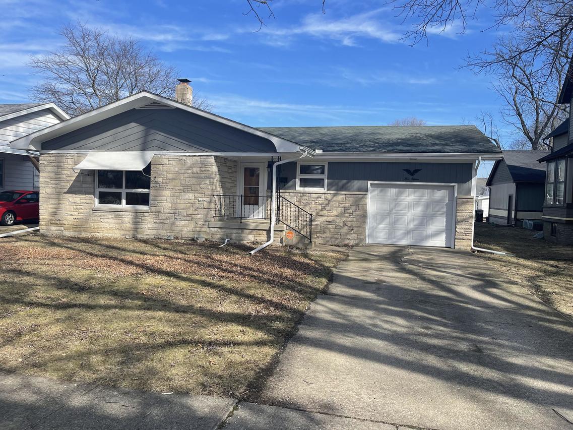 515 W Pells St., Paxton, IL 60957