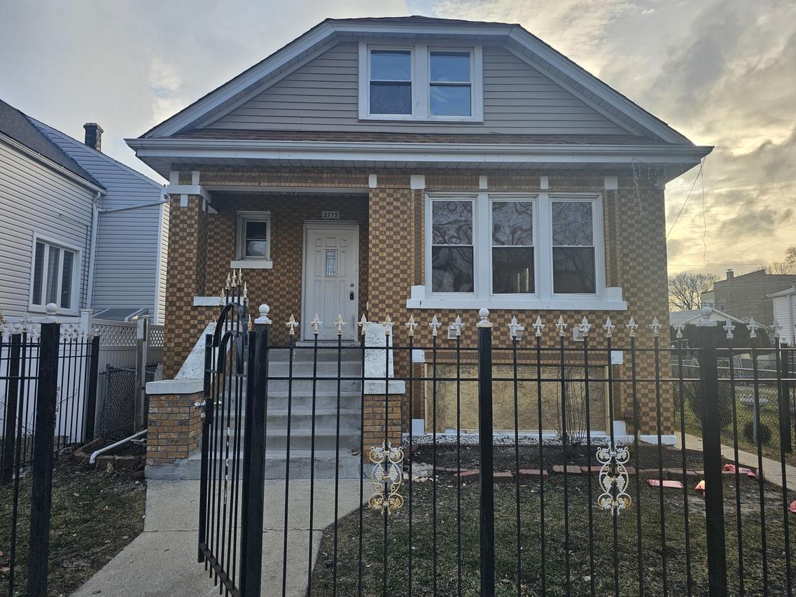 2715 N Monitor Ave., Chicago, IL 60639