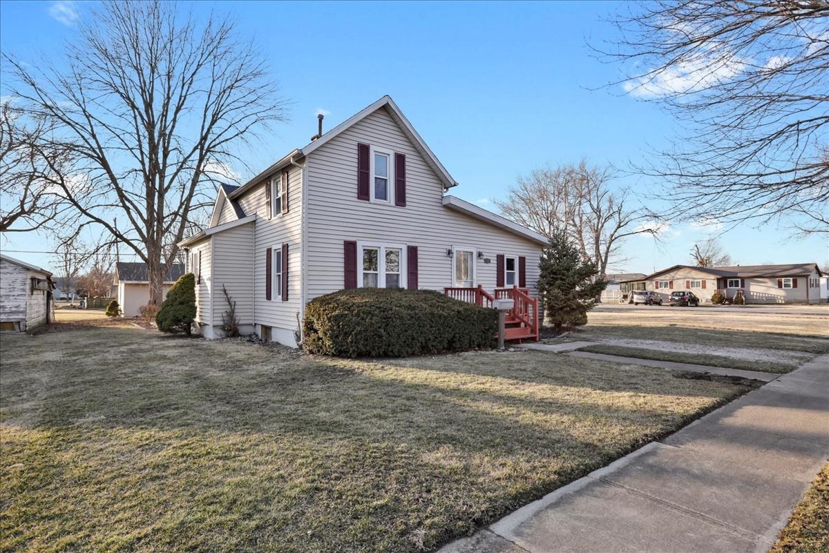 307 S Guthrie St., Gibson City, IL 60936