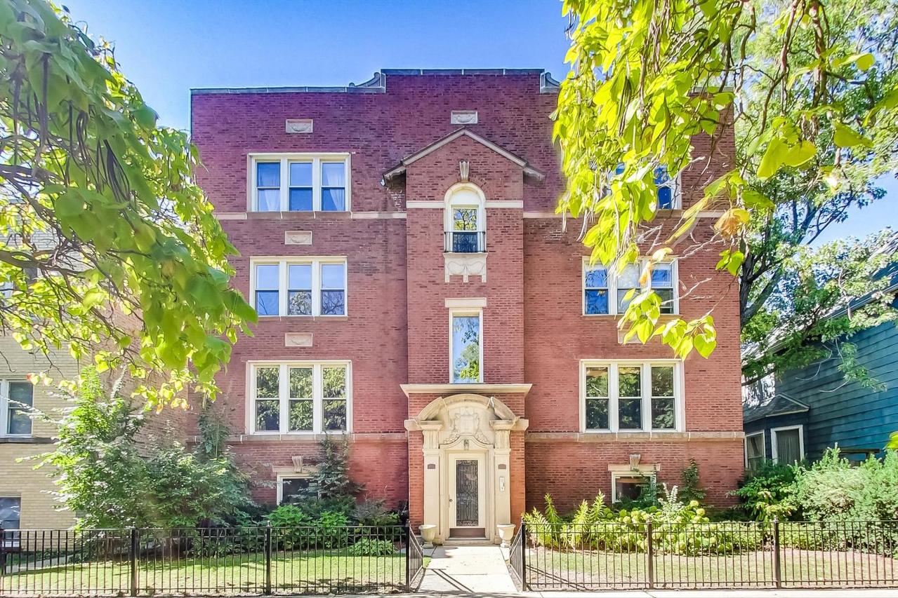 6712 N Glenwood Ave. #3, Chicago, IL 60626