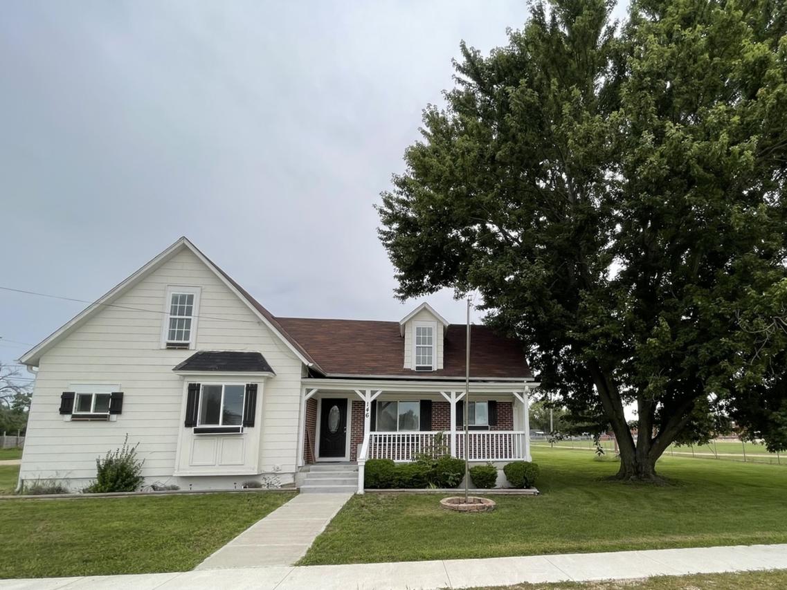 146 W Park St., Amboy, IL 61310