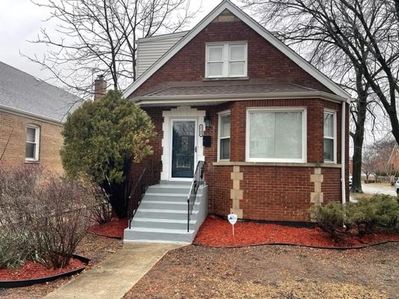 5700 S Nashville Ave., Chicago, IL 60638