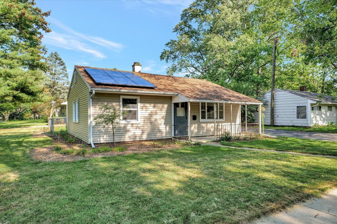 1402 S Cottage Grove Ave., Urbana, IL 61801