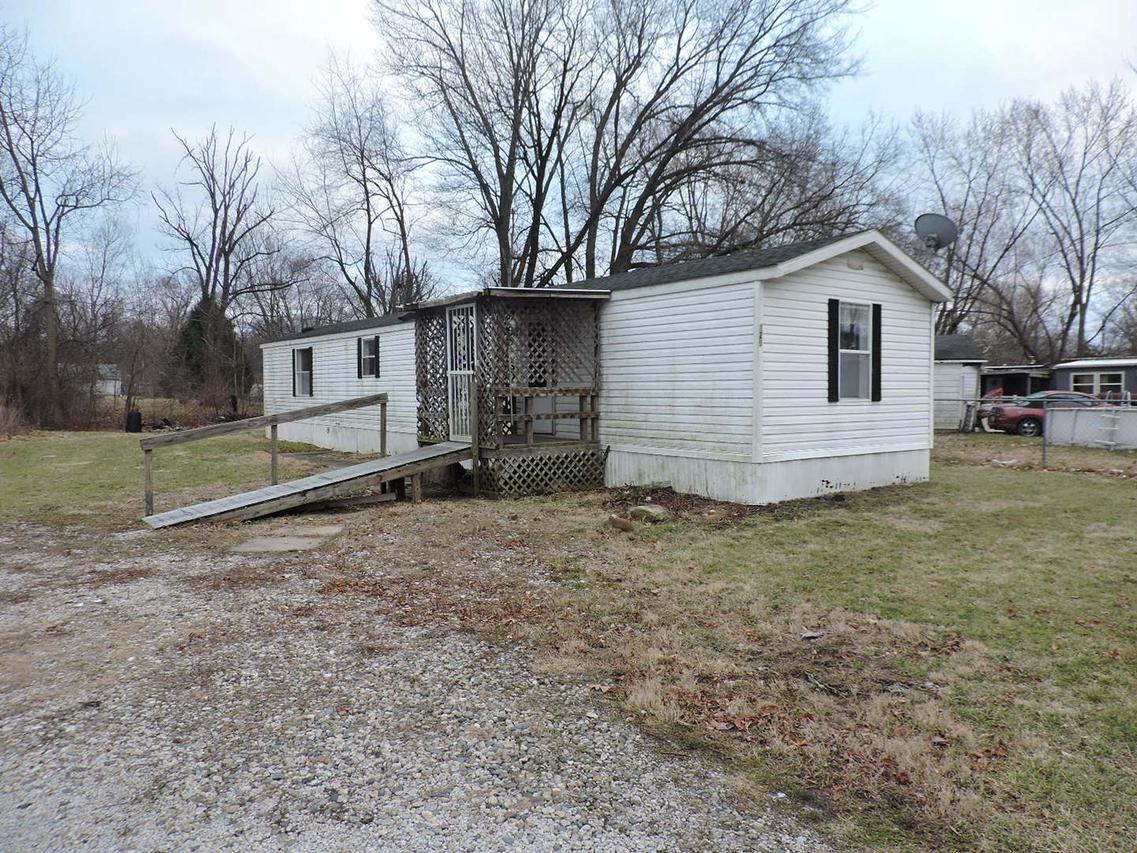 129 Rhea St., Danville, IL 61832