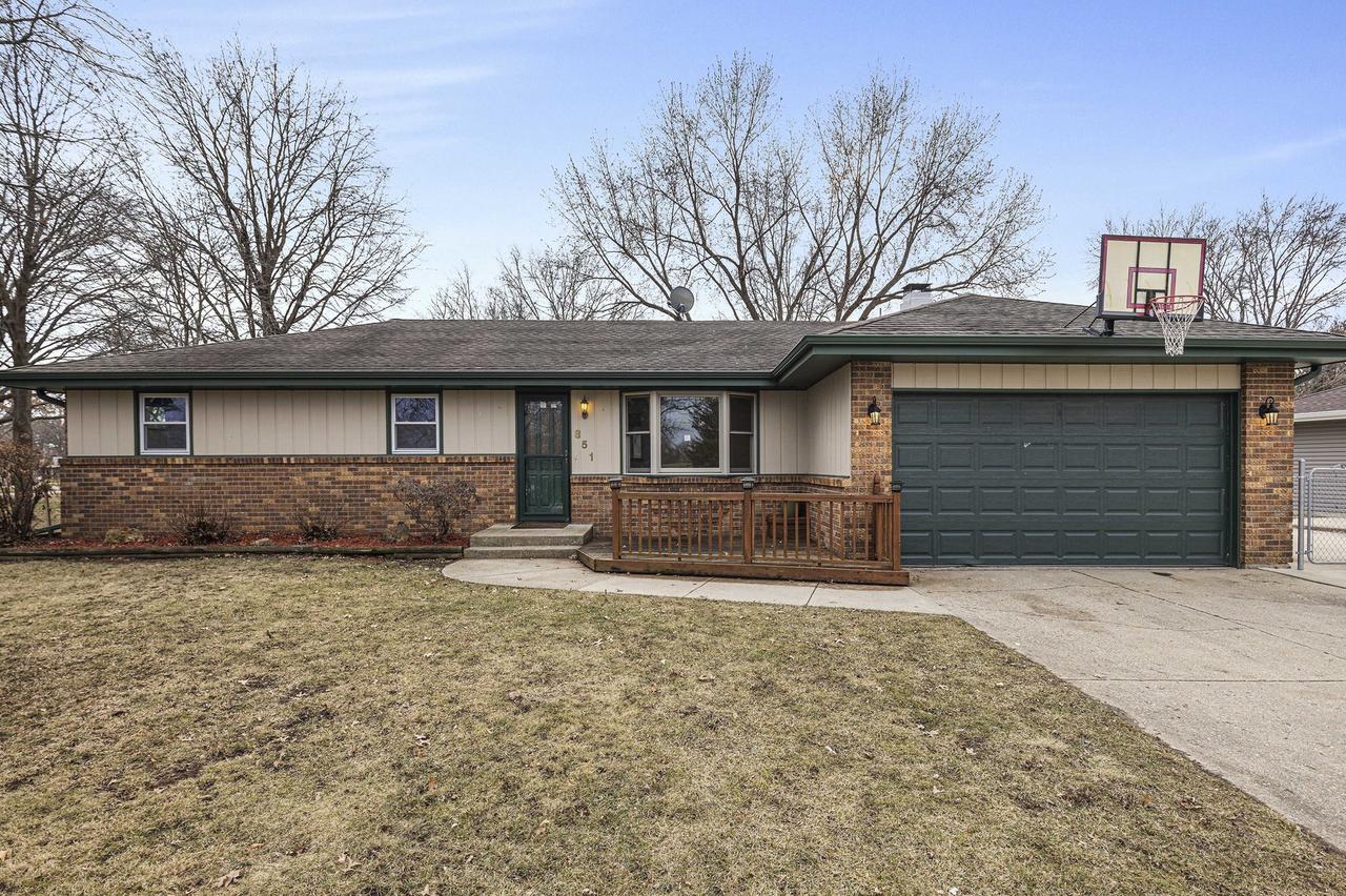 851 Windfield Ln., Machesney Park, IL 61115