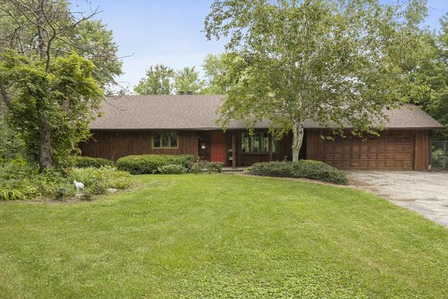 1010 Sunset Rd., Spring Grove, IL 60081