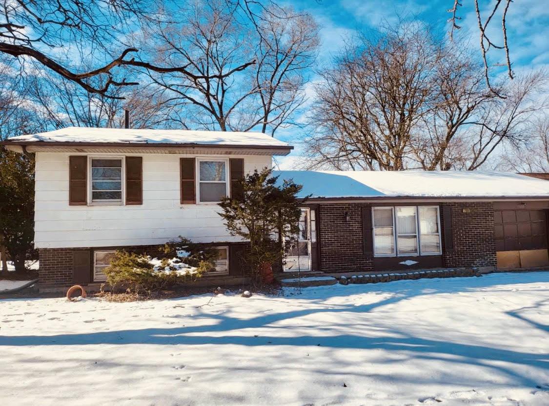 17600 Baker Ave., Country Club Hills, IL 60478
