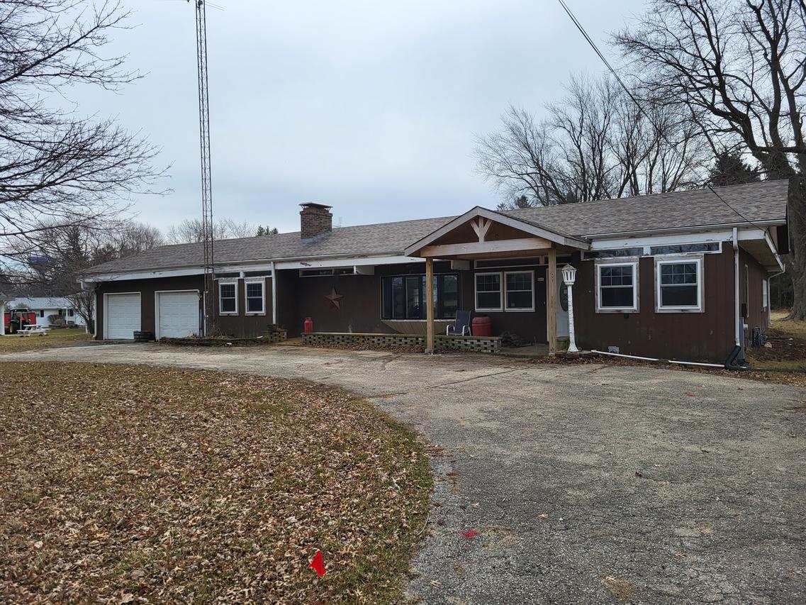441 Wyoming Ave., Paw Paw, IL 61353