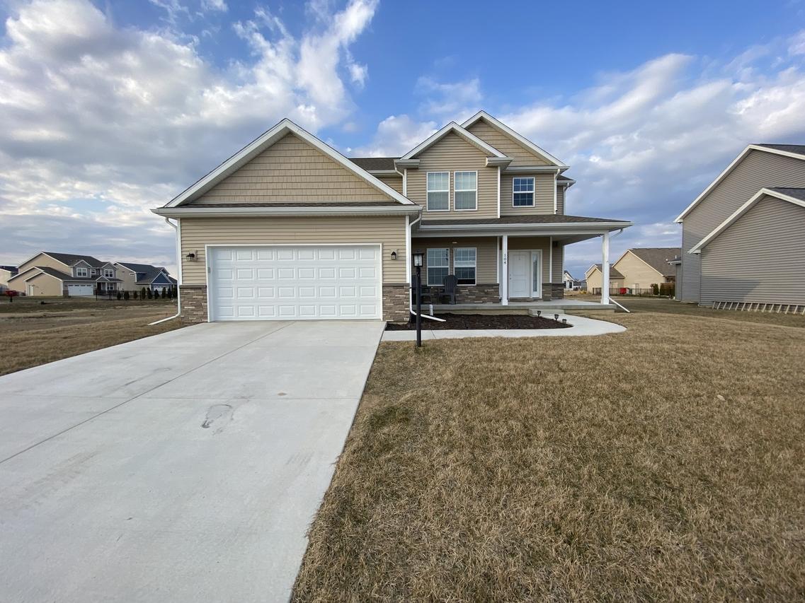 104 Shiloh Dr., Savoy, IL 61874