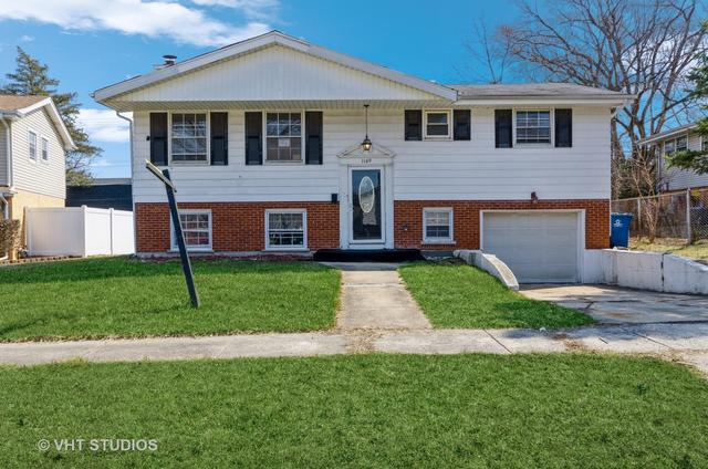 1149 Piacenti Ln., Chicago Heights, IL 60411